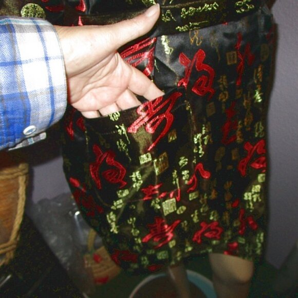 Vintage CHINESE One Size ROBE Smoking Jacket LONGEVITY & WEALTH Silky KIMONO - Picture 4 of 10